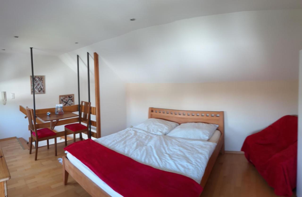 Arthouse Apartment Bad Vilbel Buitenkant foto