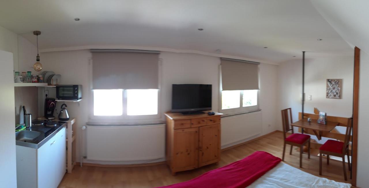 Arthouse Apartment Bad Vilbel Buitenkant foto